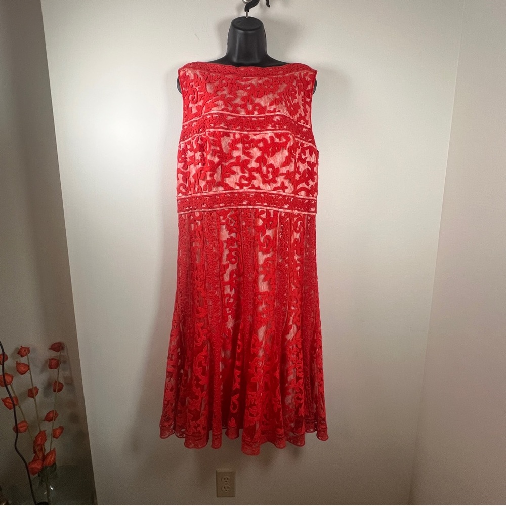 Tadashi Shoji Lace A-Line Party Dress Size 16 EUC